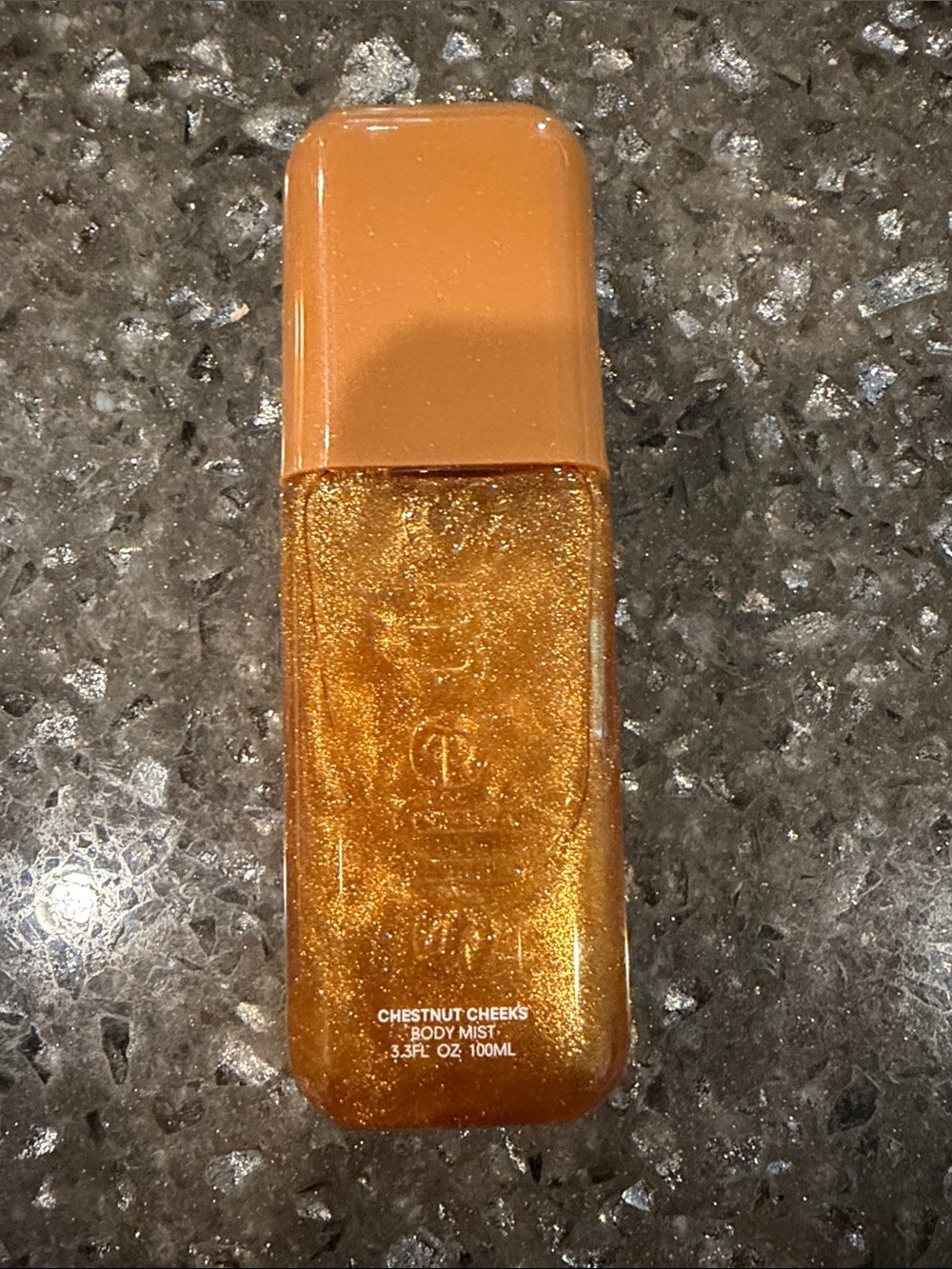 Chestnut Cheeks Body Mist - Picture 4 of 5